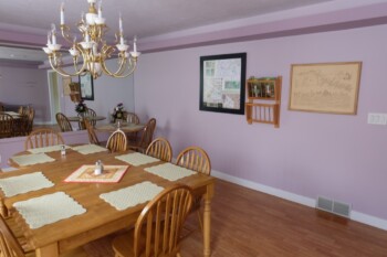 Dining Room in Seams Like Home bed and breakfast