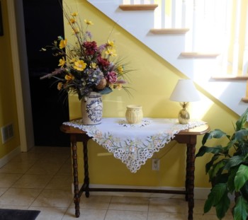 Flowers and Stair in Vanderbilt, PA Bed and Breakfast