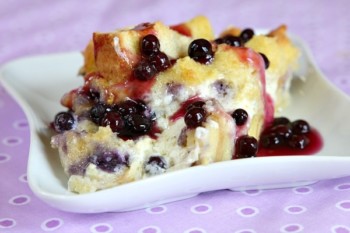 Overnight Blueberry French Toast in Seams Like Home bed and breakfast